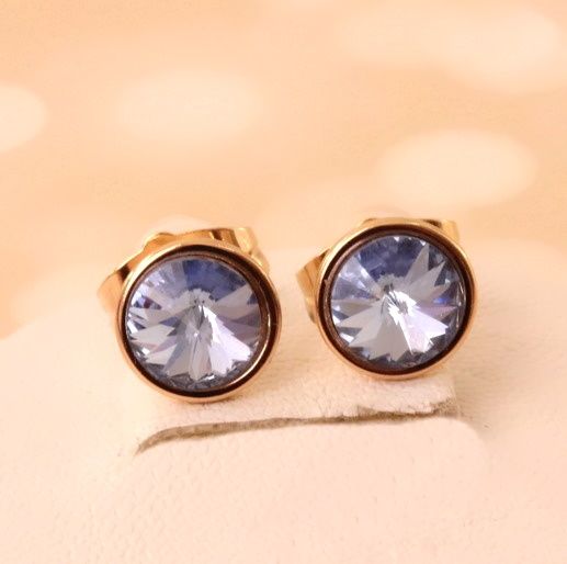 Stud earrings SW Н01-9758